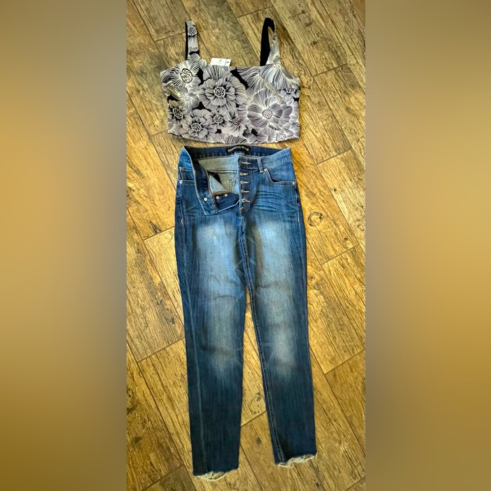 Floral square neck cropped tank